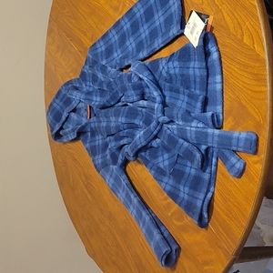 Intense boys velour blue plaid bath robe